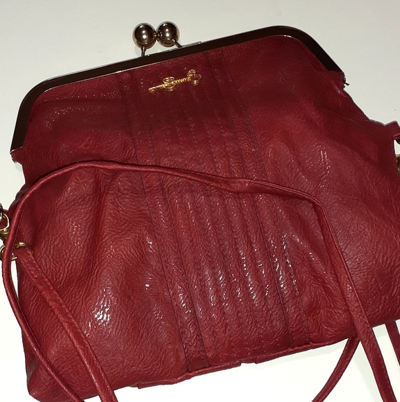 Jessica Simpson Foldover Clutch - Picture 5 of 8